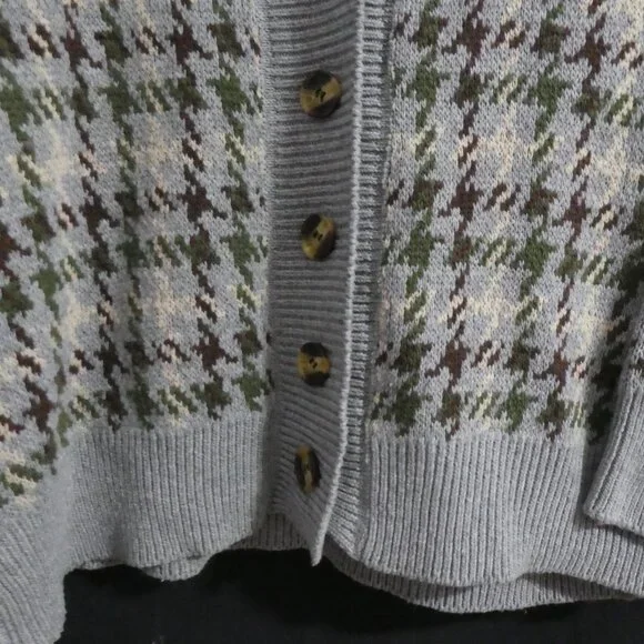 Heavy Wool Blend Houndstooth Button-Up Cardigan | xl - extra large | V-Neck - Picture 7 of 15